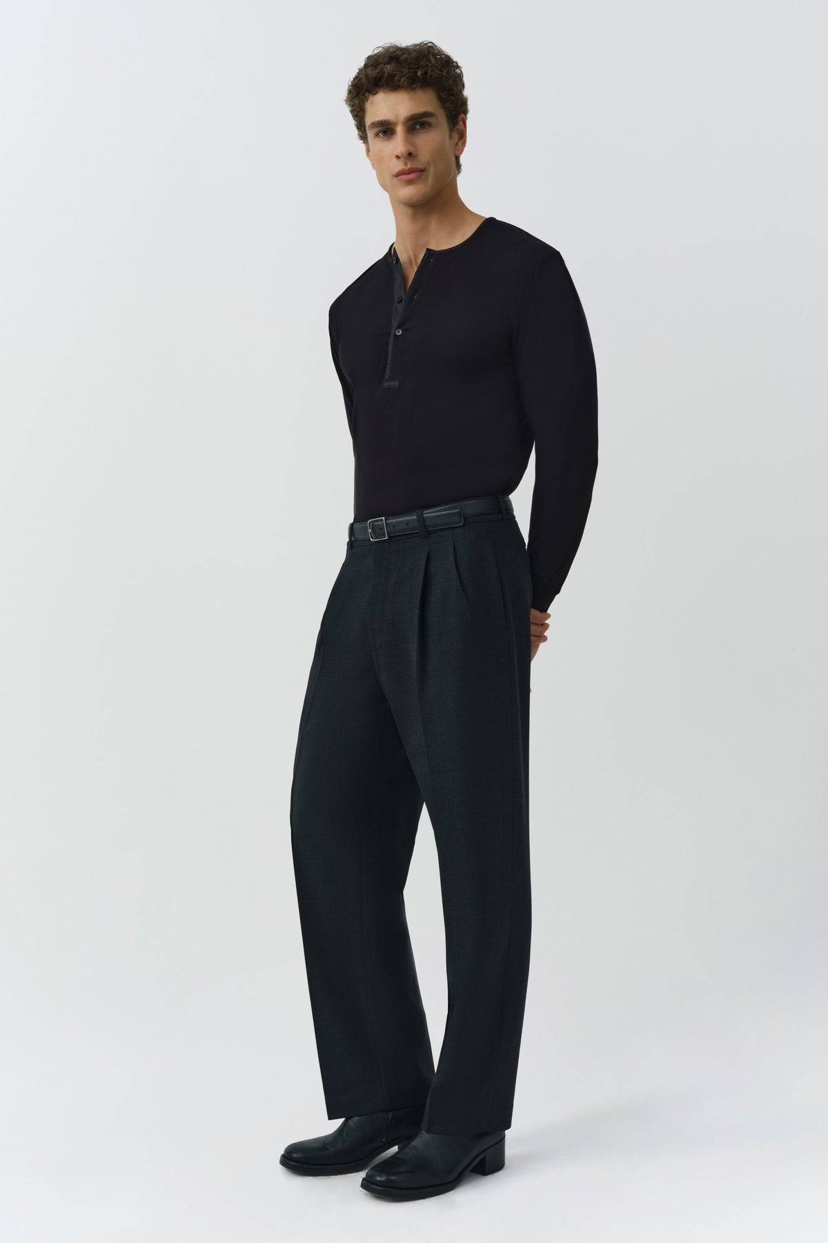 Jay Ribbed Henley