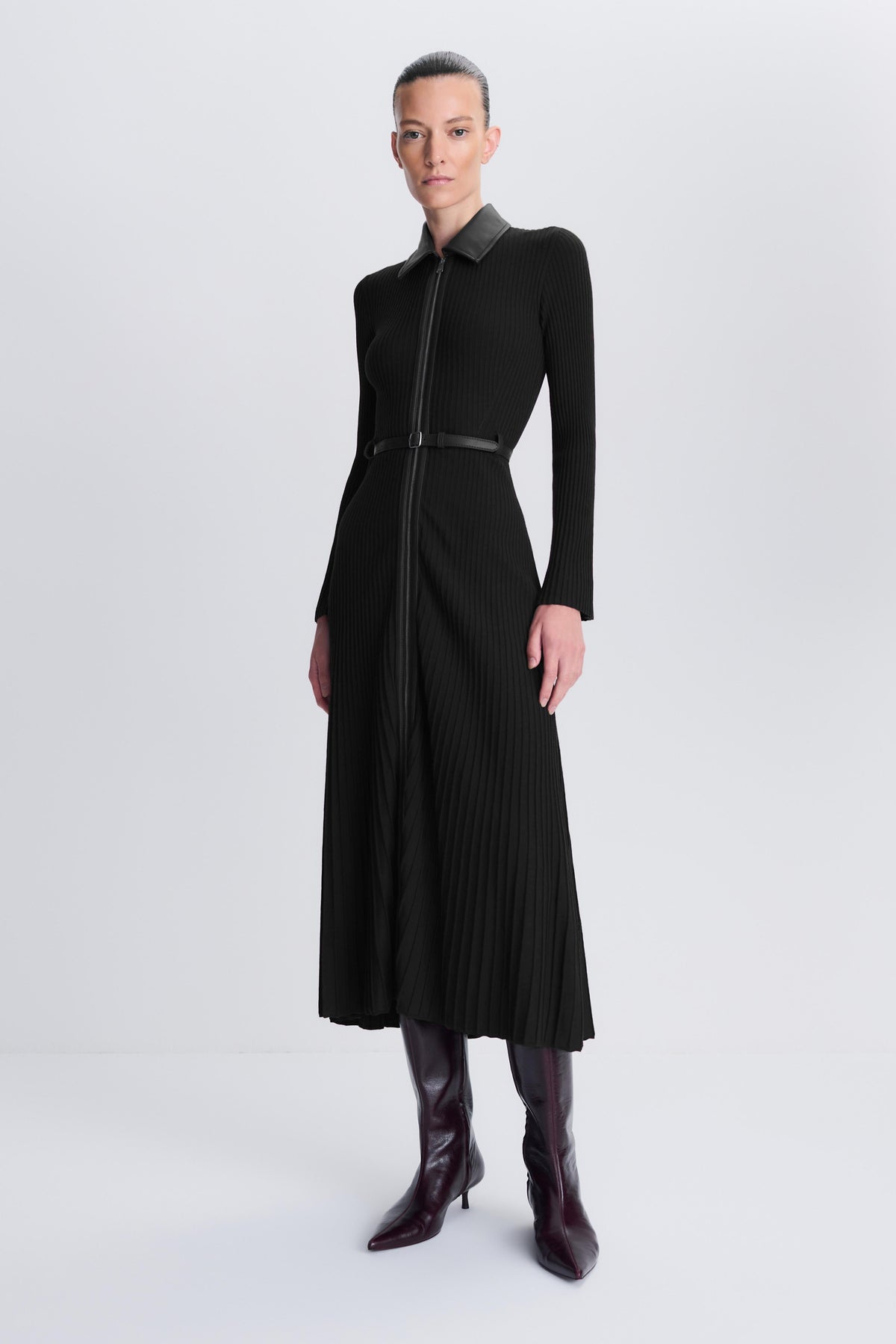 Ismelle Collared Knit Midi Dress