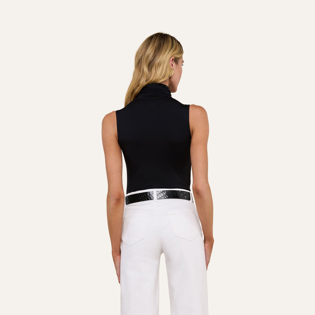 Ceci Sleeveless Turtleneck