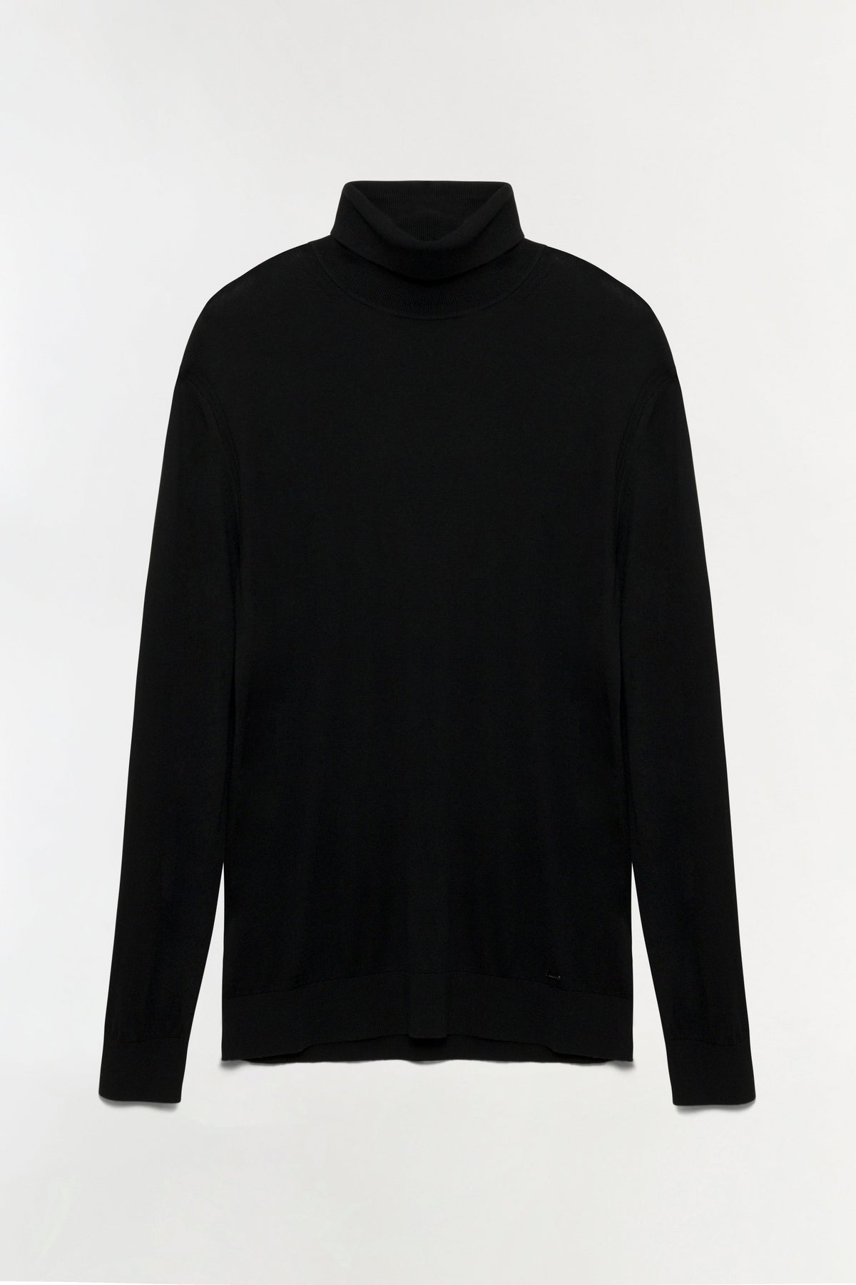 Yishai Turtleneck