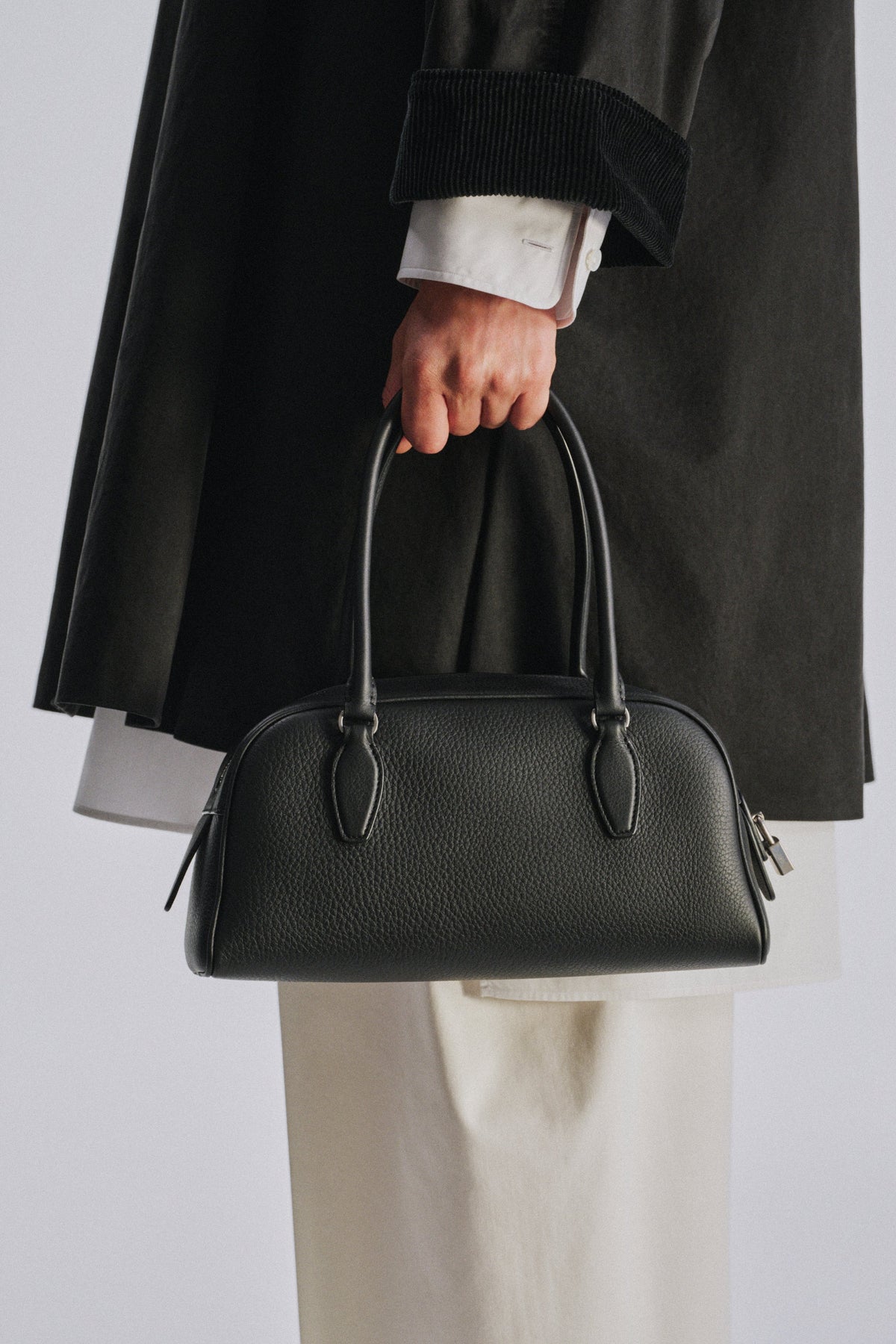 Small E/W India Bag