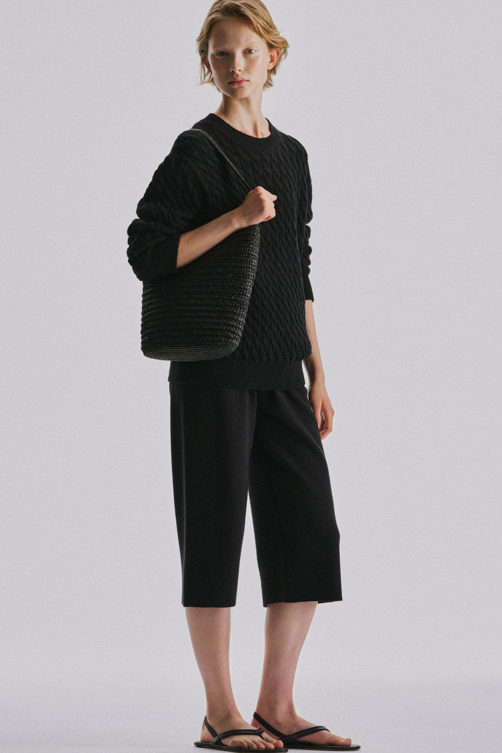 Alma Shoulder Raffia Bag